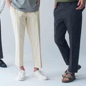 Uniqlo Men's Ultra Stretch Ankle Pants in Black Size S